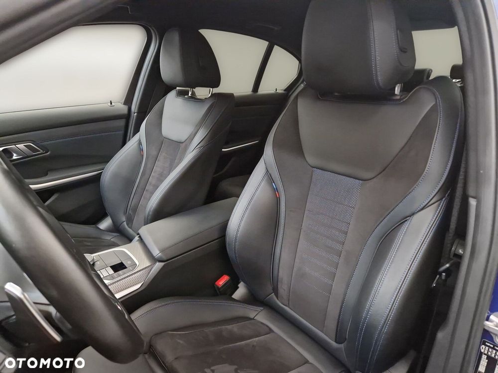 BMW Seria 3 320d xDrive mHEV M Sport sport - 13