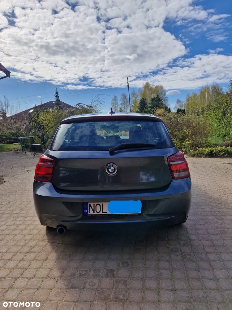 BMW Seria 1 116d DPF - 4