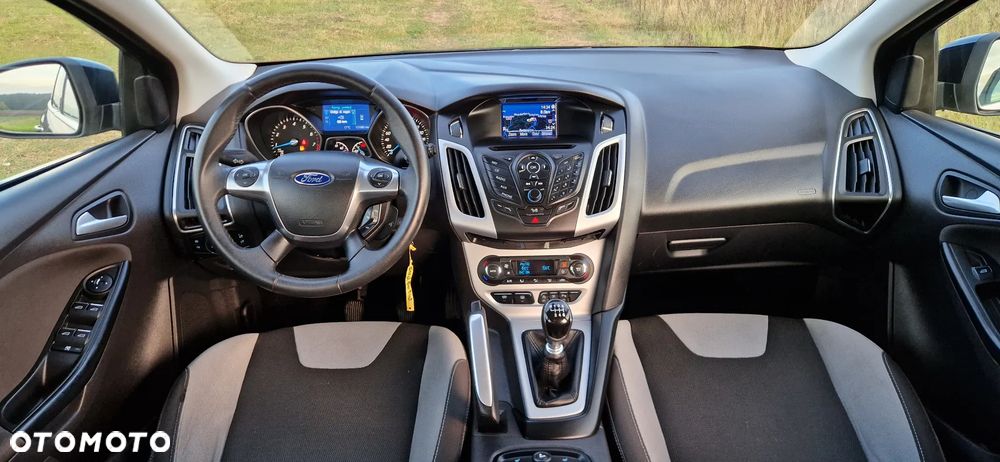 Ford Focus - 29