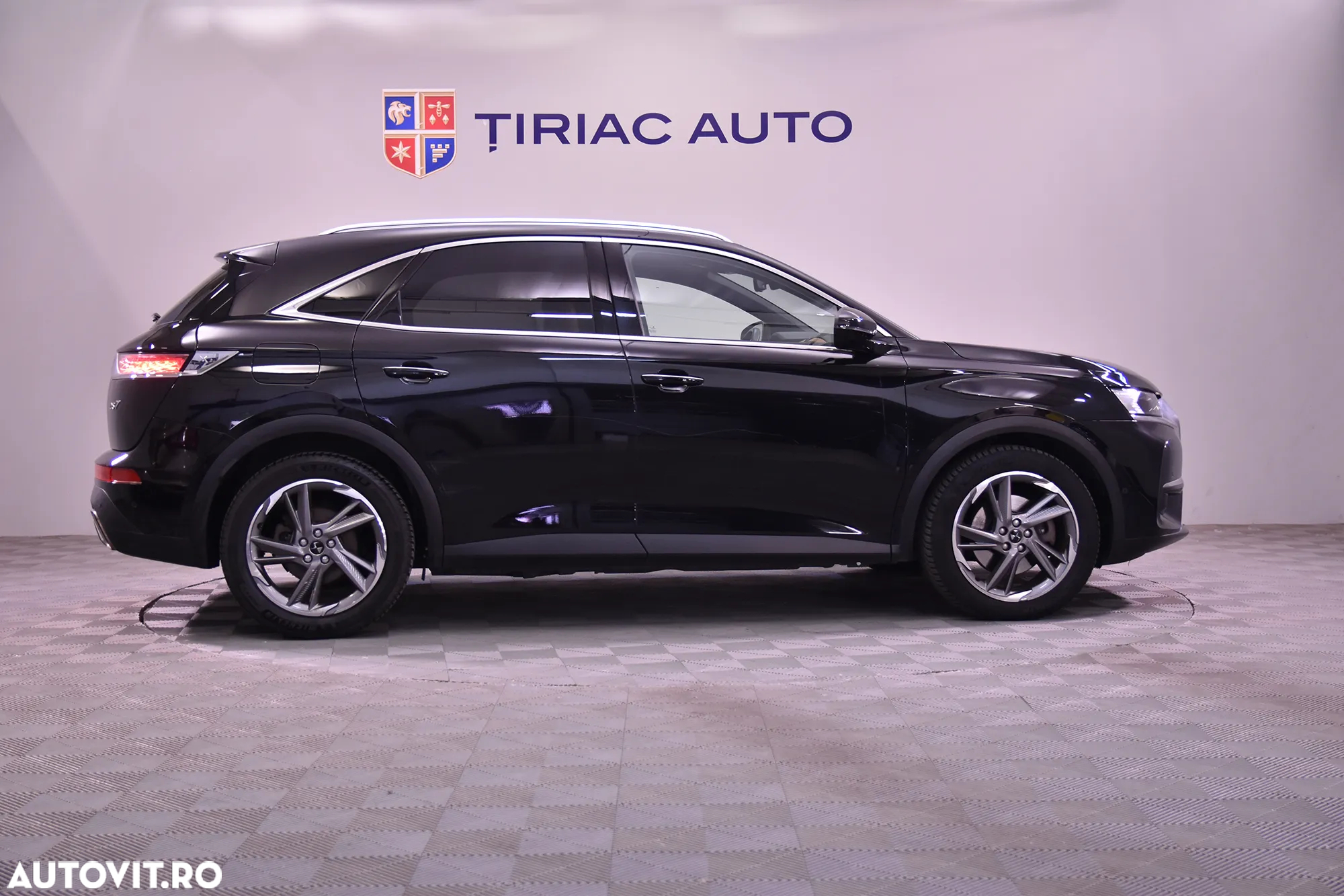 DS Automobiles DS 7 Crossback - 6