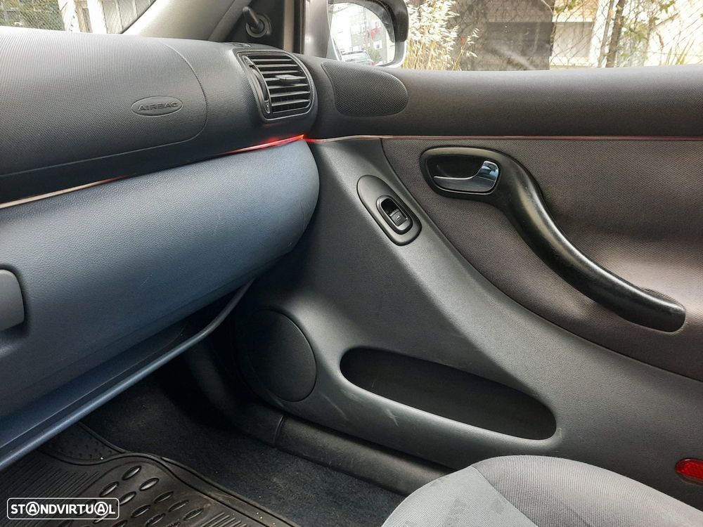 SEAT Leon 1.9 TDI Confort AC+JE - 8