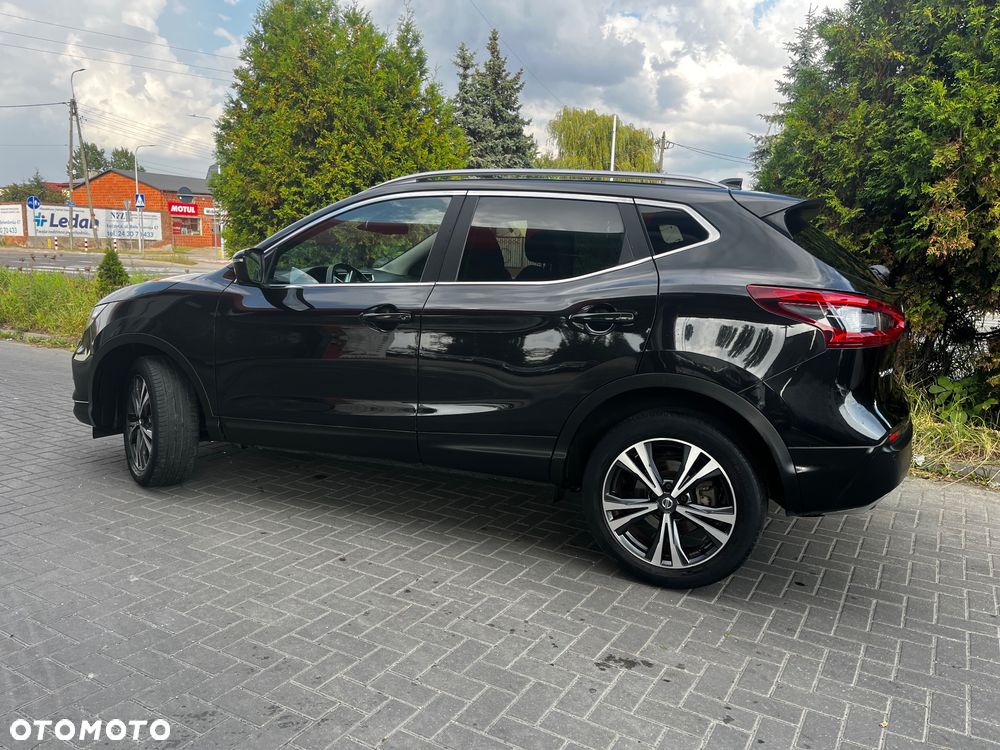 Nissan Qashqai 1.2 DIG-T TEKNA+ - 6