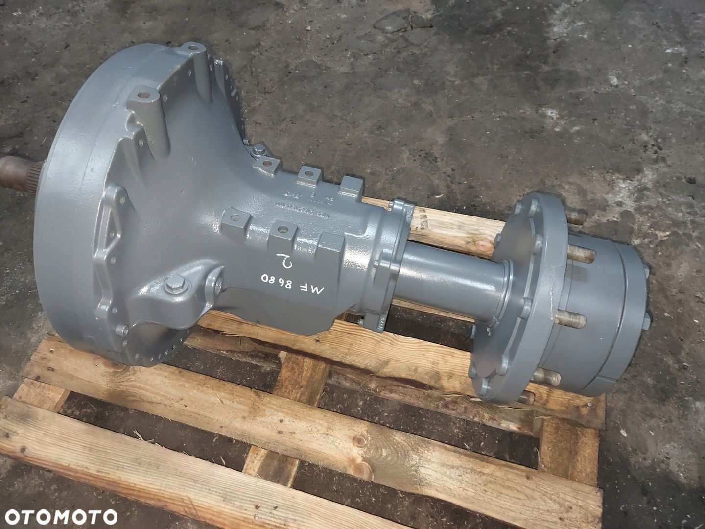 ZWOLNICA LEWA PRAWA M934.152.150.110 MASSEY FERGUSON 8680 2011R - 1