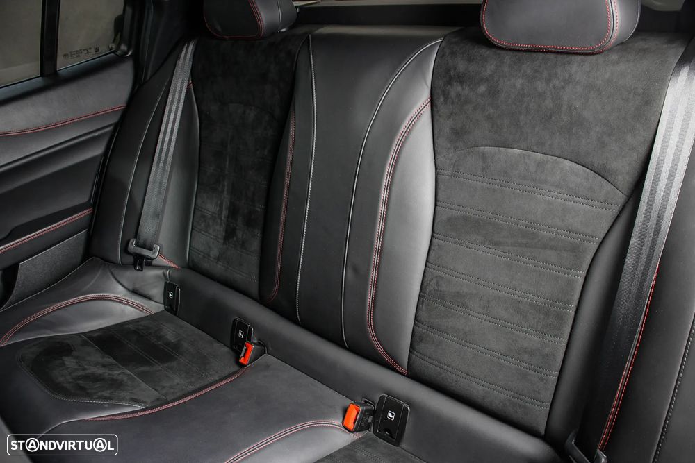 Alfa Romeo Giulia 2.9 Bi-Turbo Quadrifoglio AT8 - 8