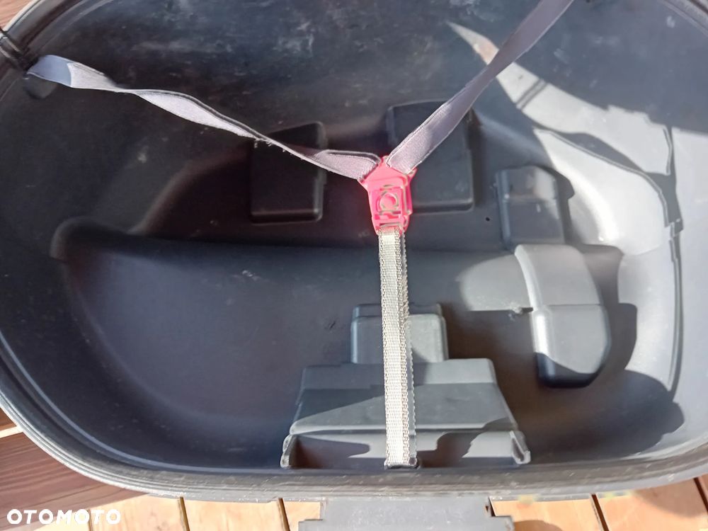 Sprzedam kpl. kufrów wraz z stelażami Honda Varadero 1000 rok 1999 - 12