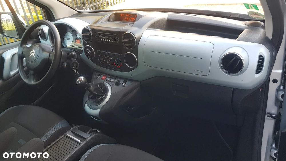 Citroën Berlingo Multispace HDi 115 FAP XTR - 28