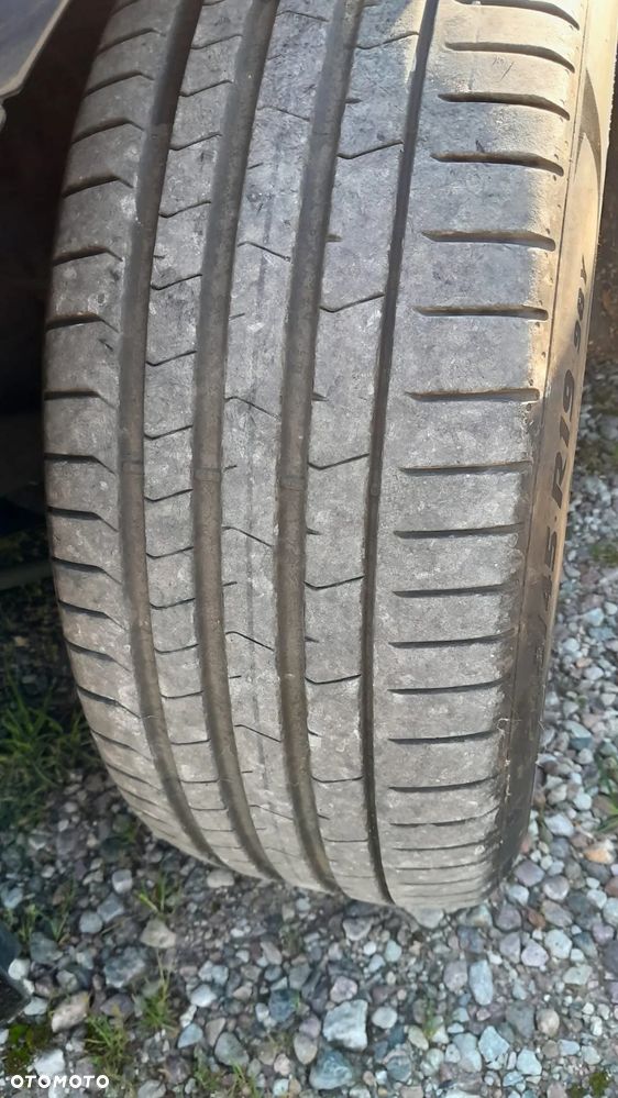 BMW Seria 7 - 12