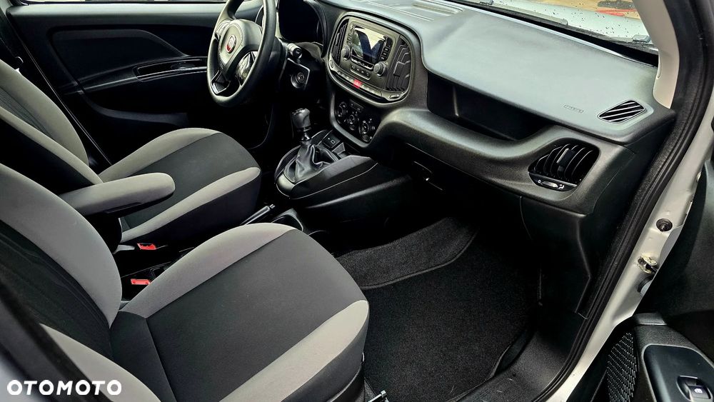 Fiat Doblo 1.4 T-Jet 16V Dynamic - 23