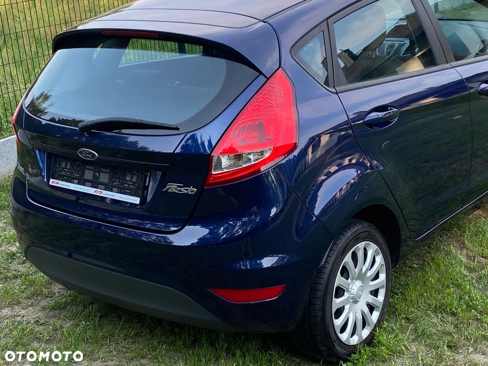 Ford Fiesta 1.4 Trend - 9