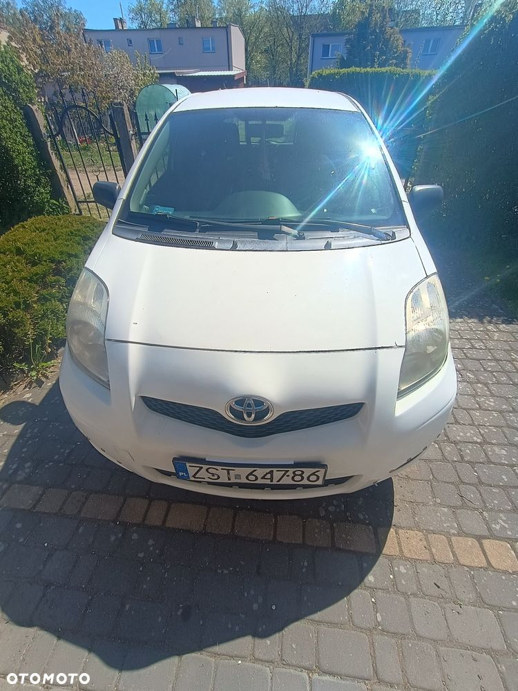 Toyota Yaris - 3