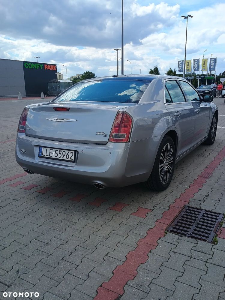Chrysler 300s - 8
