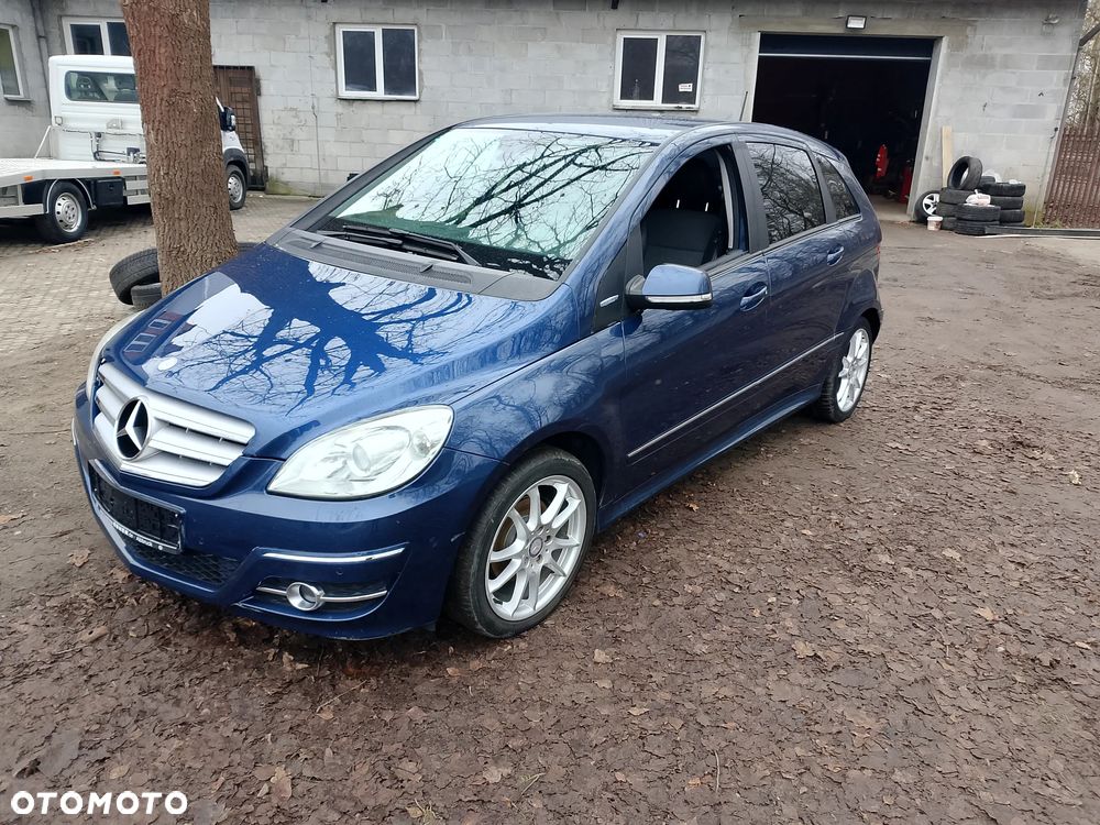 Mercedes-Benz Klasa B 170 - 1