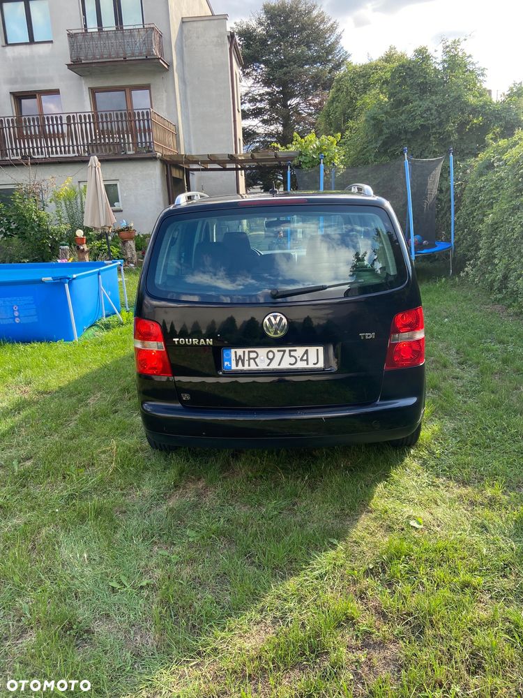 Volkswagen Touran 1.9 TDI Highline - 6