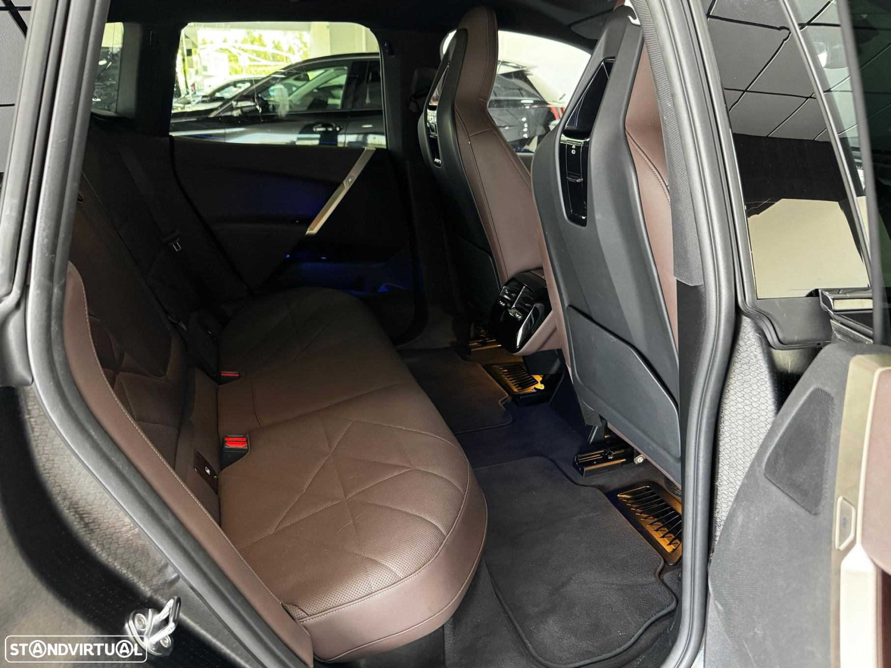 BMW iX xDrive 40 Pack Desportivo - 8