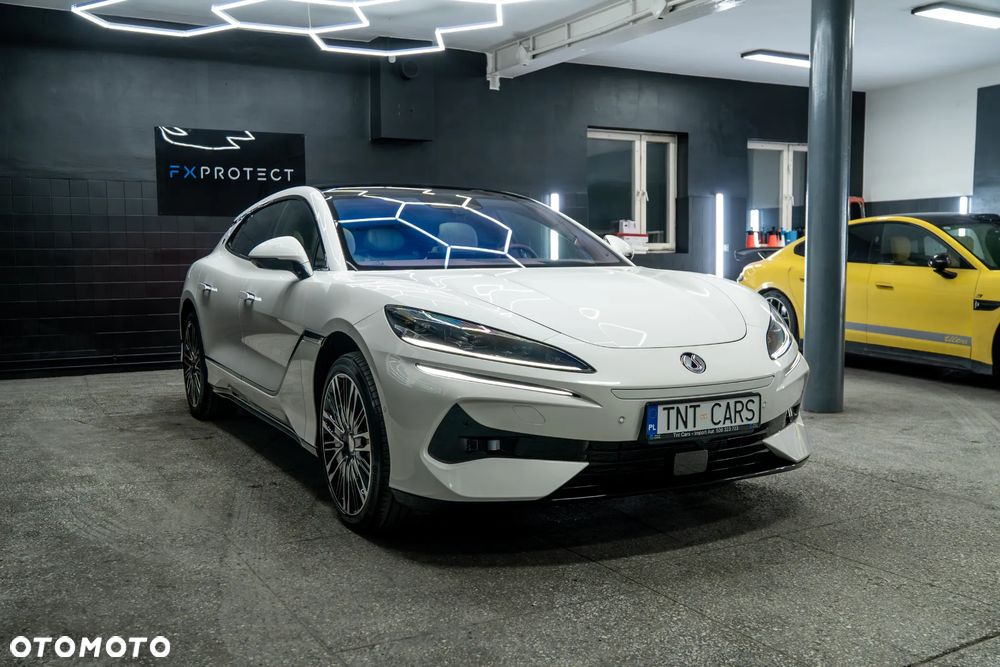 Denza Z9 GT - 2