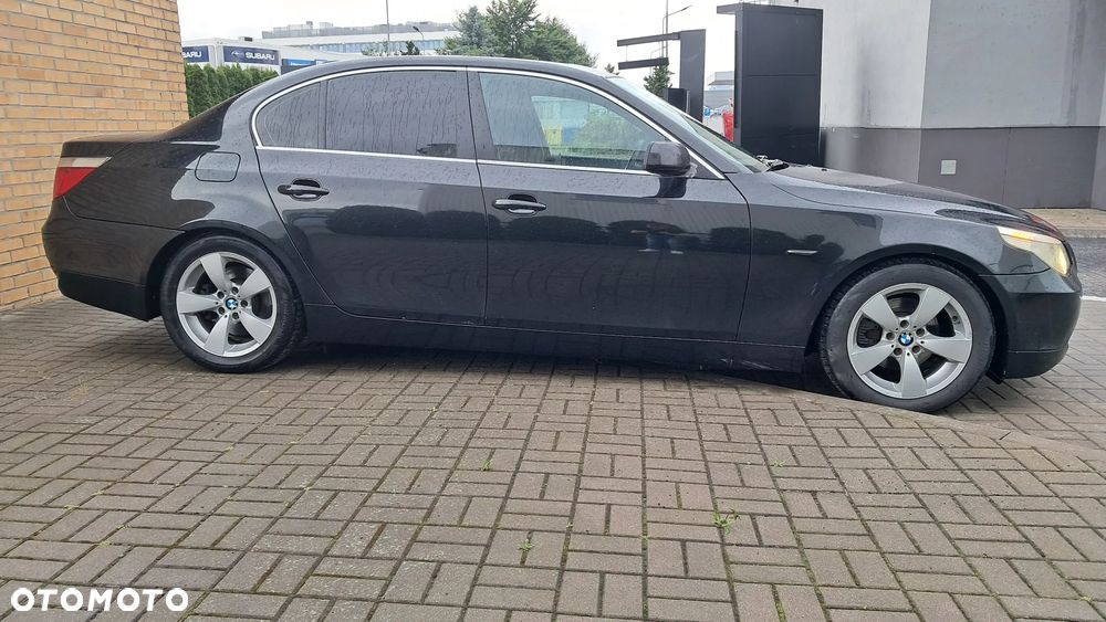 BMW Seria 5 525d - 3