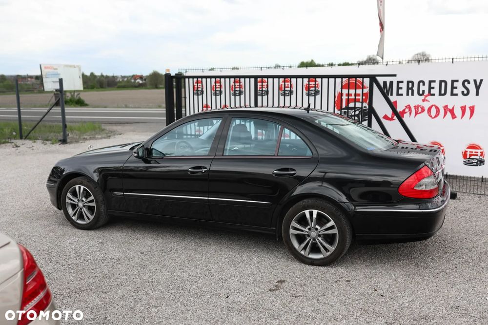 Mercedes-Benz Klasa E 350 4-Matic Avantgarde - 16