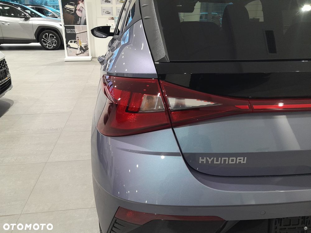 Hyundai i20 1.0 T-GDi Modern Black DCT - 11