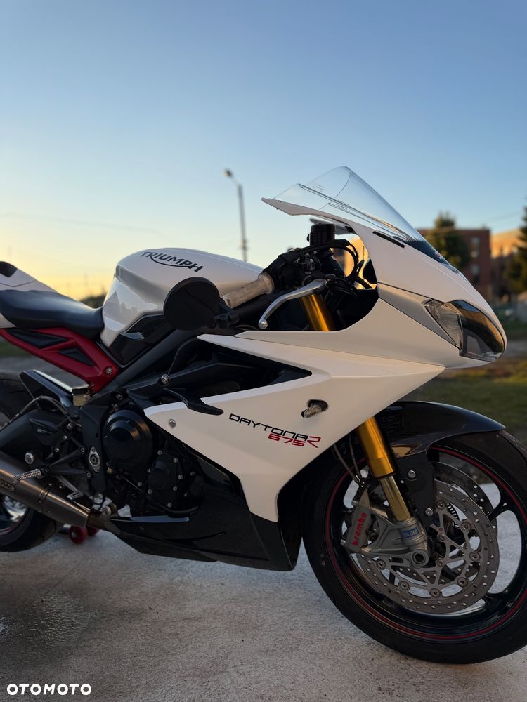 Triumph Daytona - 31