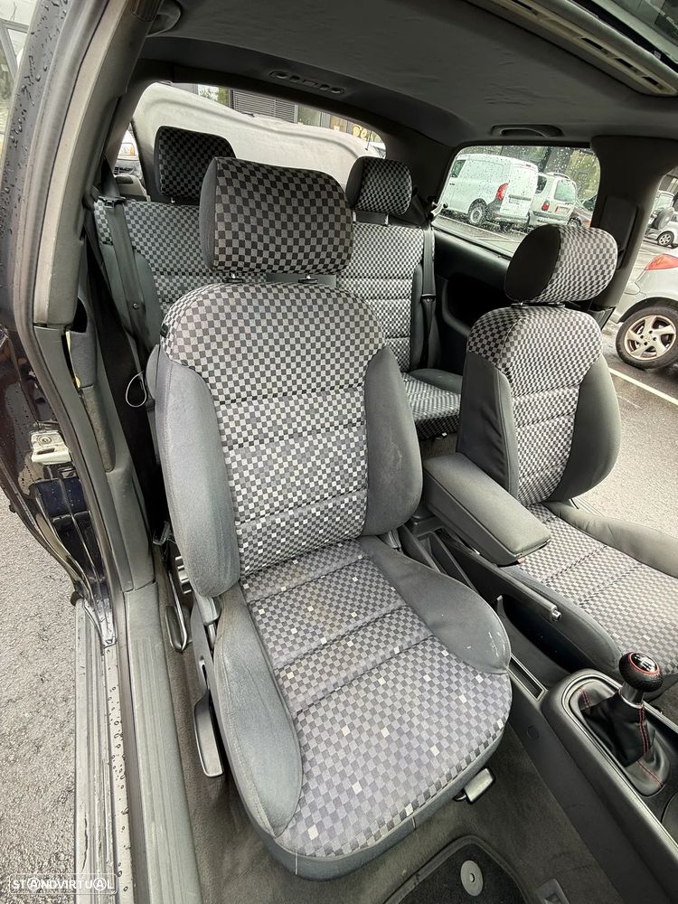 Audi A3 1.6 - 6