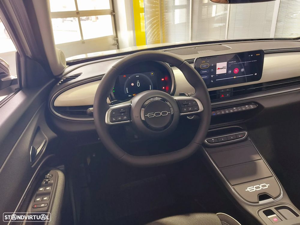 Fiat 600 1.2 Hybrid Icon - 13