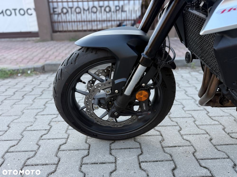 Honda Hornet - 23
