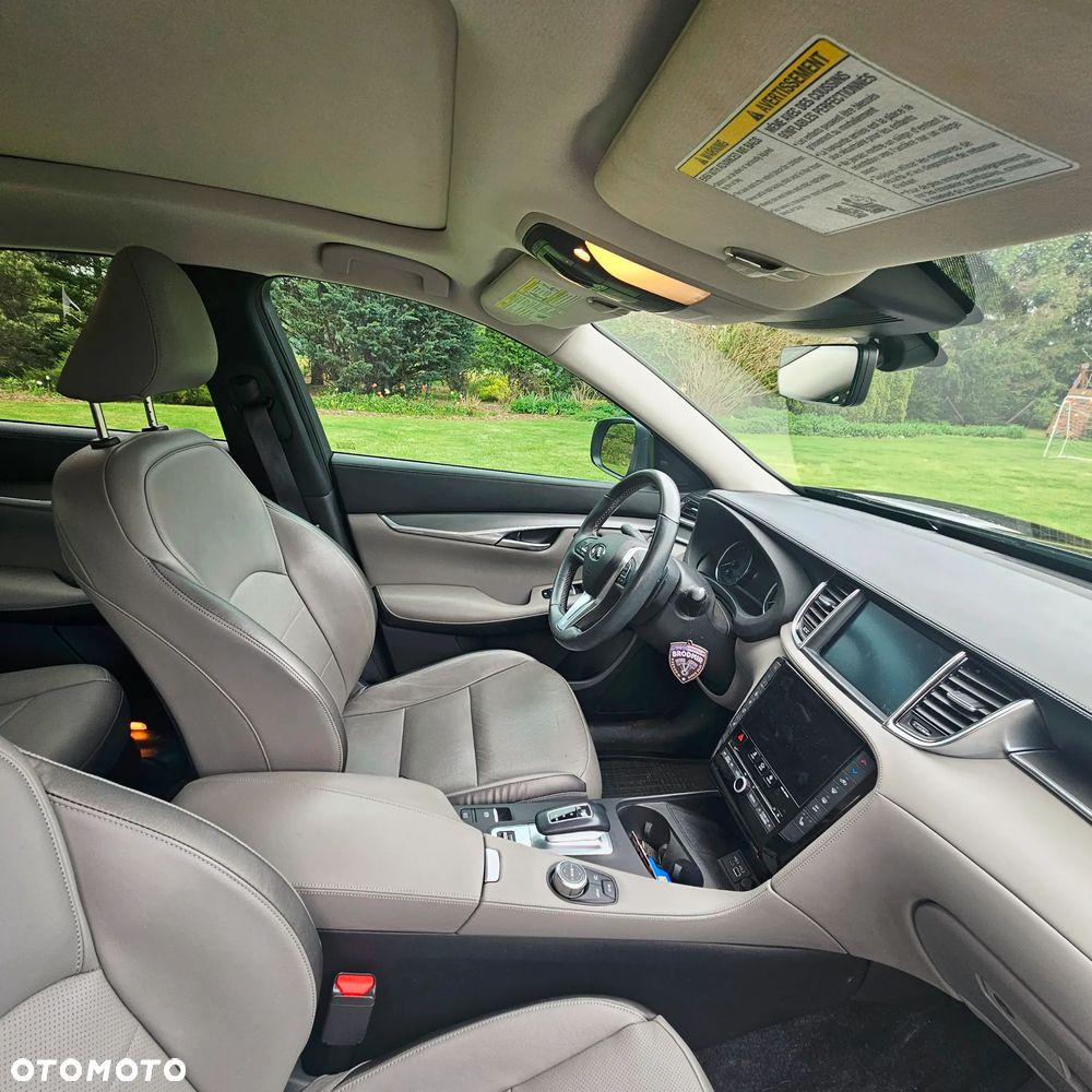 Infiniti QX50 - 16