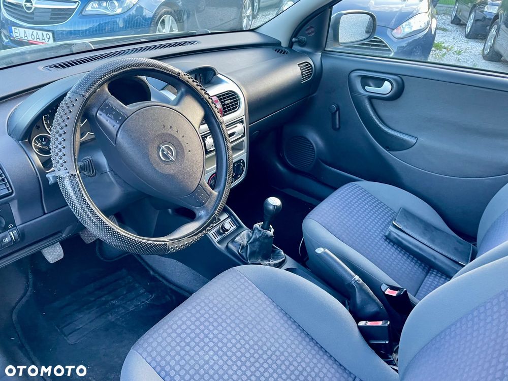 Opel Corsa 1.2 16V - 3