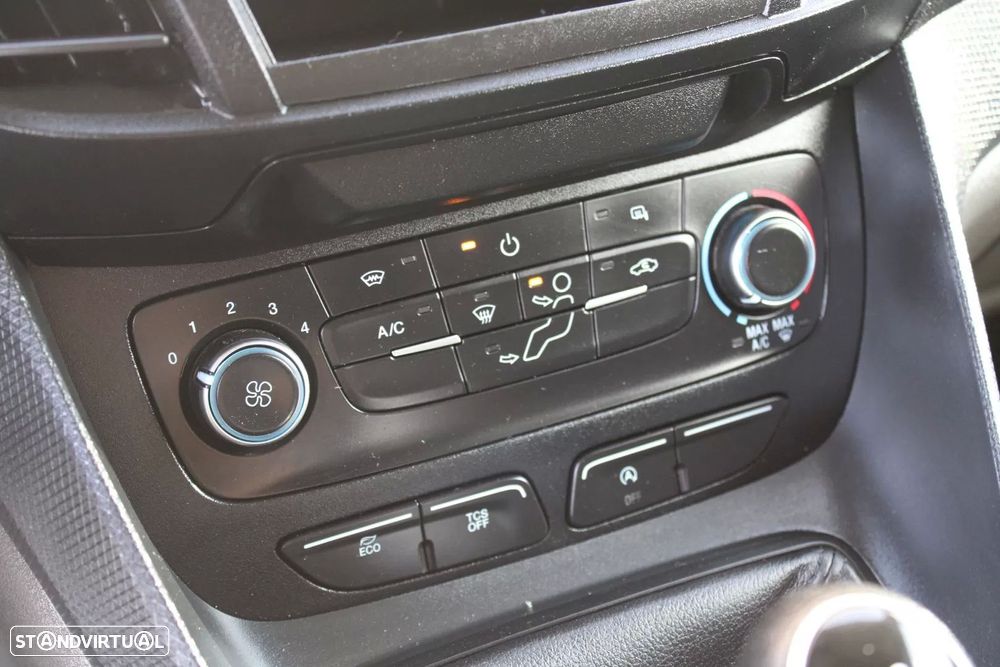 Ford Transit Connecto 1.5 TDCI Longa - 21