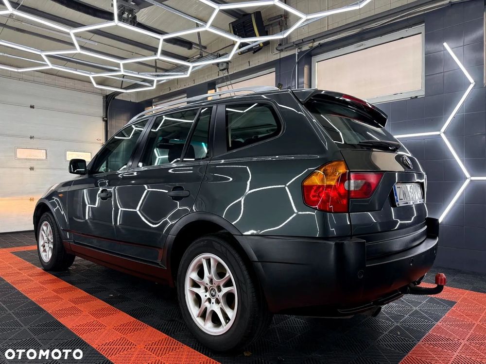 BMW X3 2.0d - 9