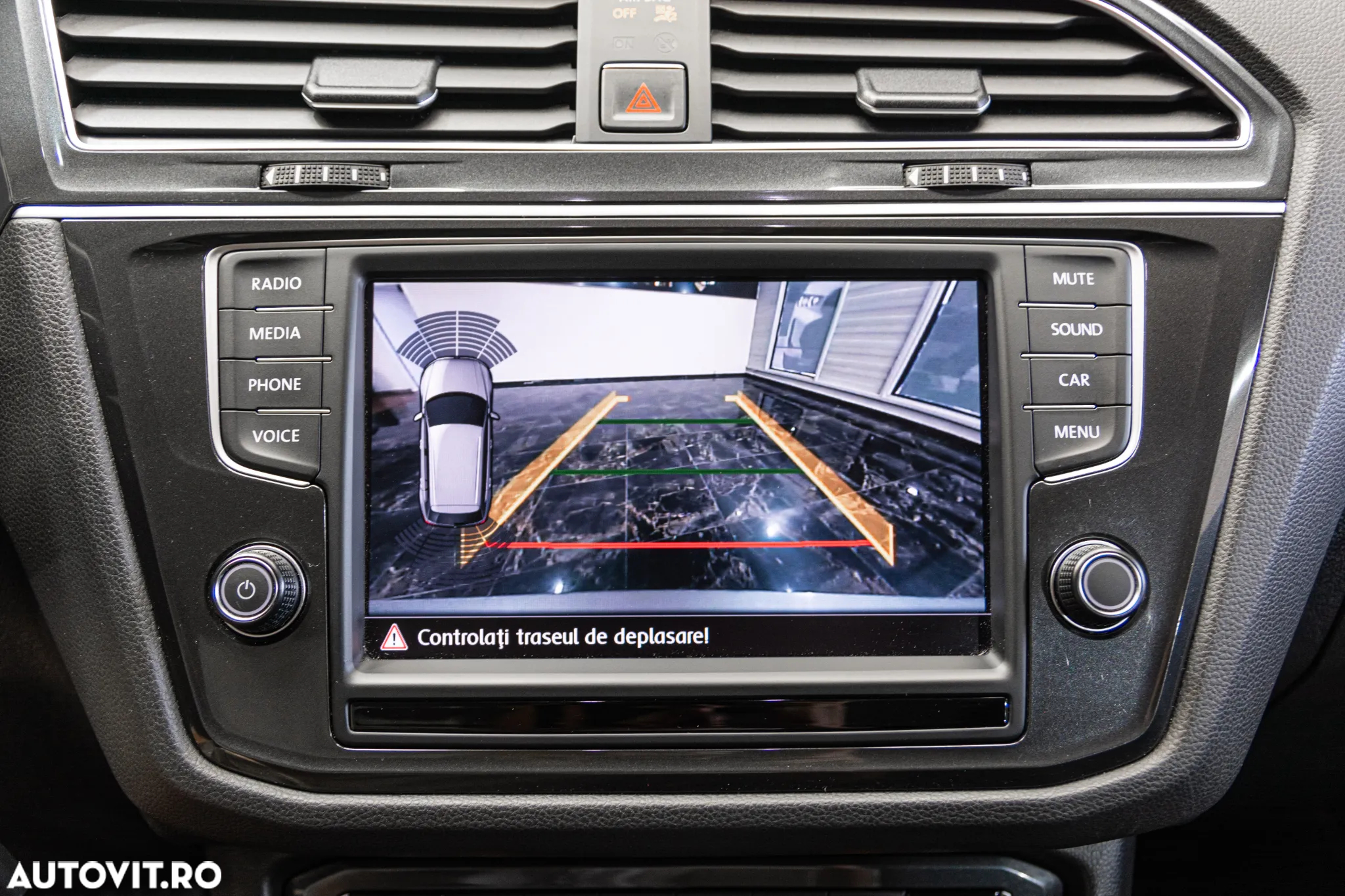 Volkswagen Tiguan 2.0 TDI 4Mot DSG Highline - 19