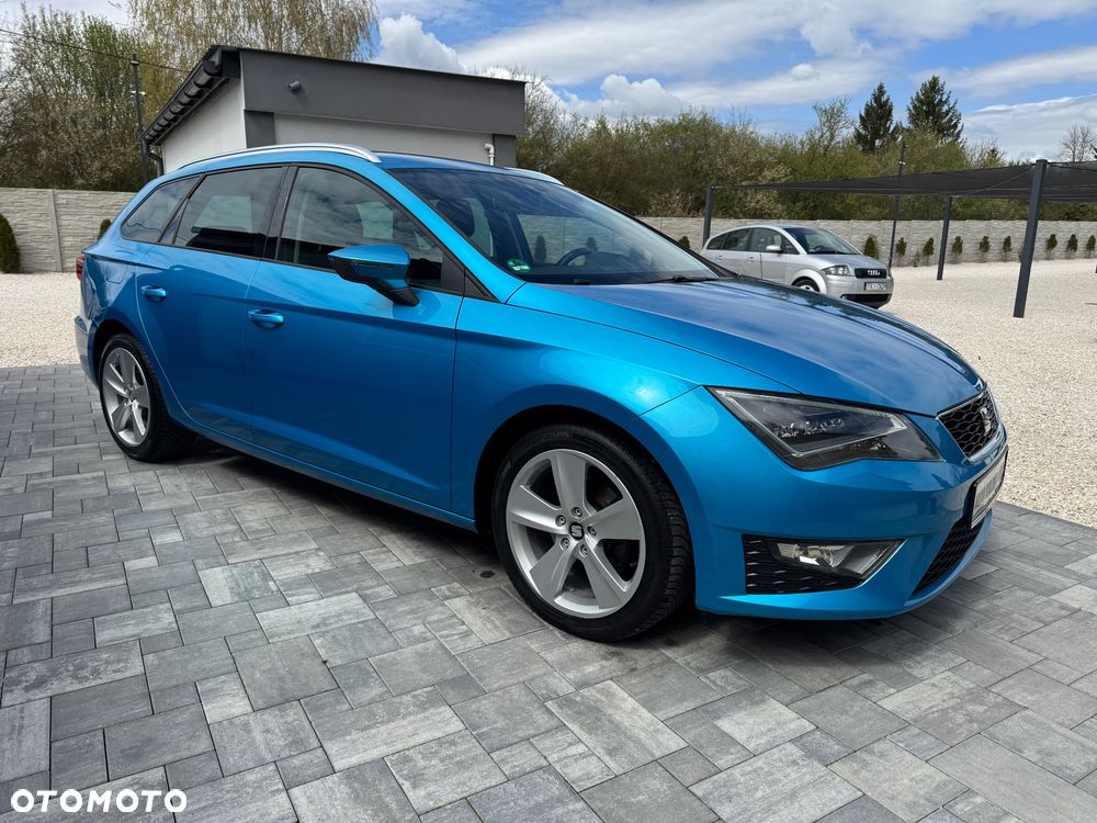 Seat Leon 2.0 TDI DPF Start&Stop CONNECT - 4