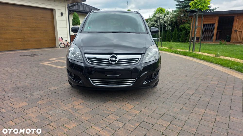 Opel Zafira 1.8 Edition Plus - 2