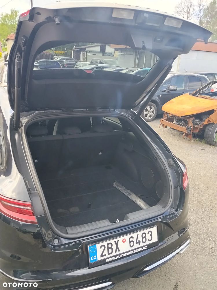 Kia ProCeed 1.5 T-GDI GT Line - 16