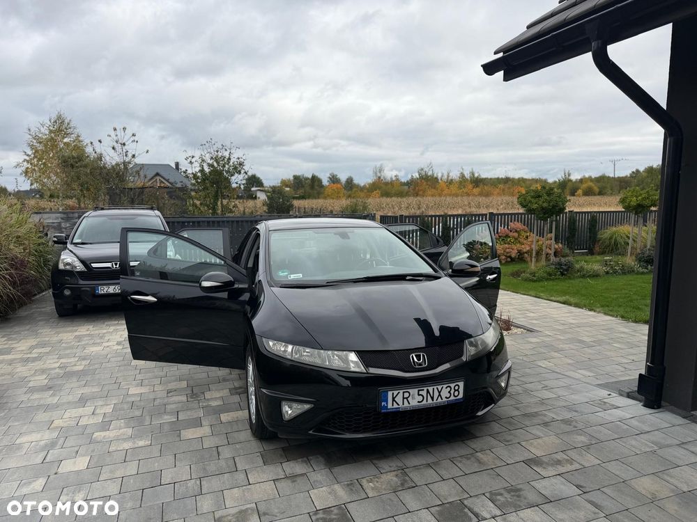 Honda Civic 2010 photo 3