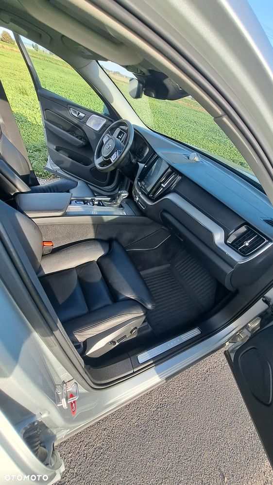 Volvo XC 60 T6 AWD Inscription - 11