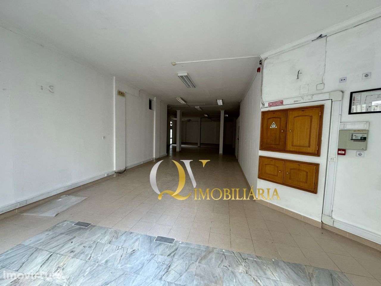 Excelente Loja para venda sita na Brandoa - Grande imagem: 2/8