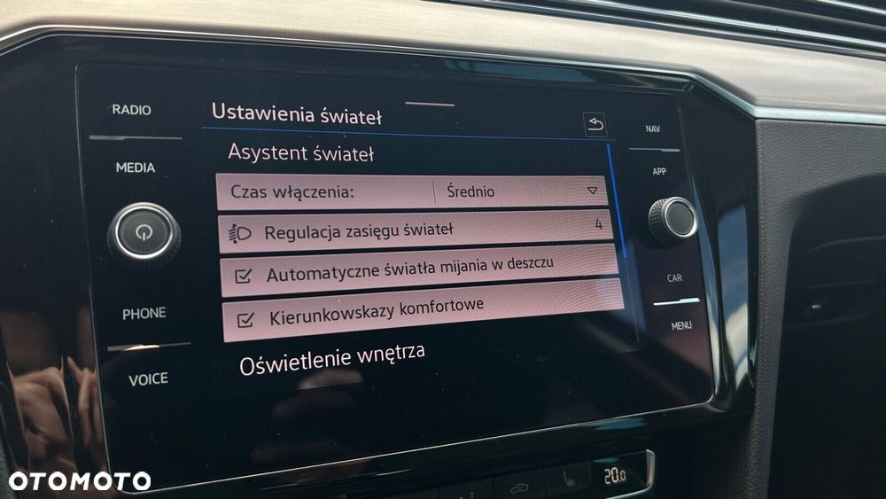 Volkswagen Passat Variant 2.0 TDI 4Mot Elegance DSG - 31