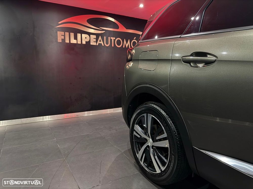 Peugeot 5008 1.5 BlueHDi Allure Pack EAT8 - 45