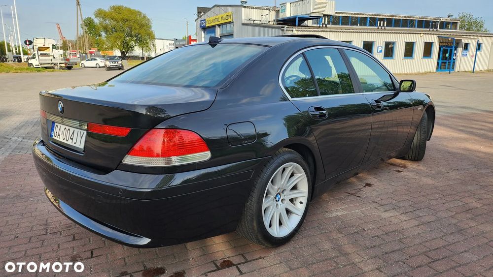 BMW Seria 7 740d - 12