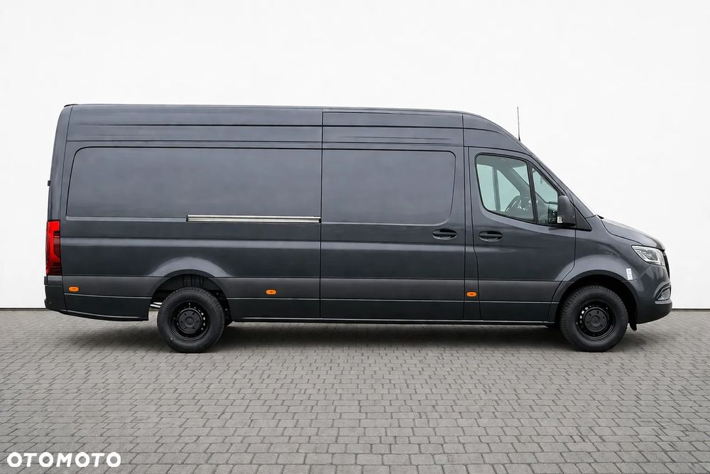 Mercedes-Benz Sprinter - 2