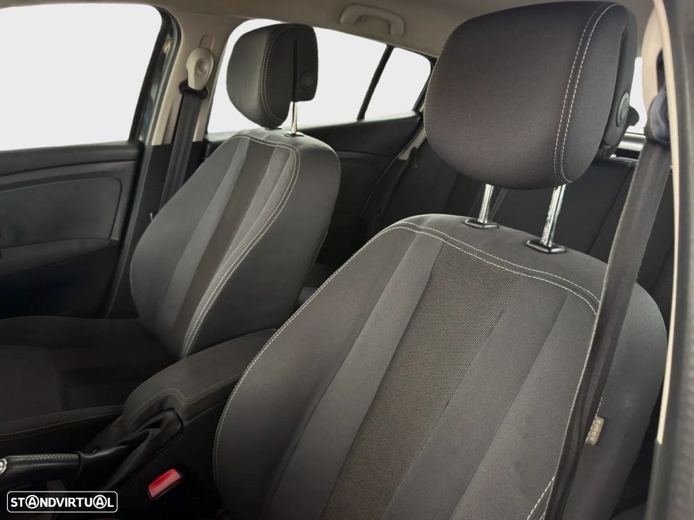 Renault Megane 1.5 dCi Dynamique - 10