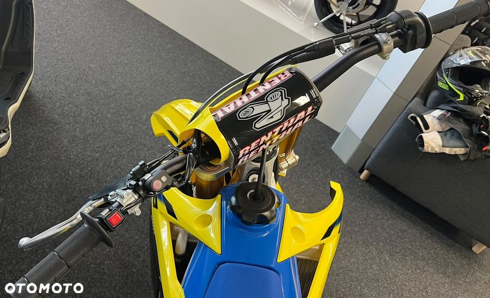 Suzuki RM-Z - 16