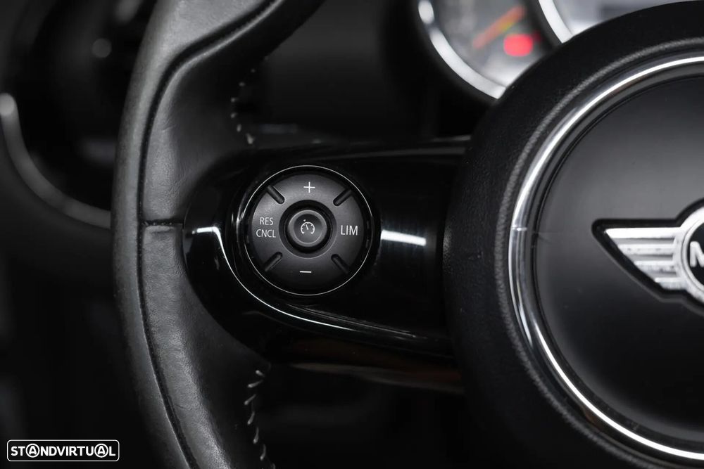 MINI Clubman One D - 26