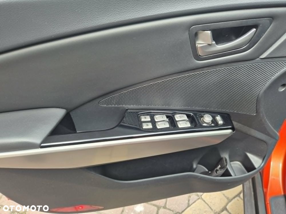 SsangYong/KGM Tivoli 1.6 Sapphire - 15