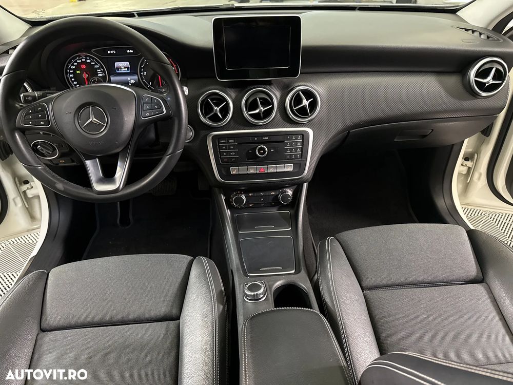 Mercedes-Benz A 200 d 4Matic Aut. - 10