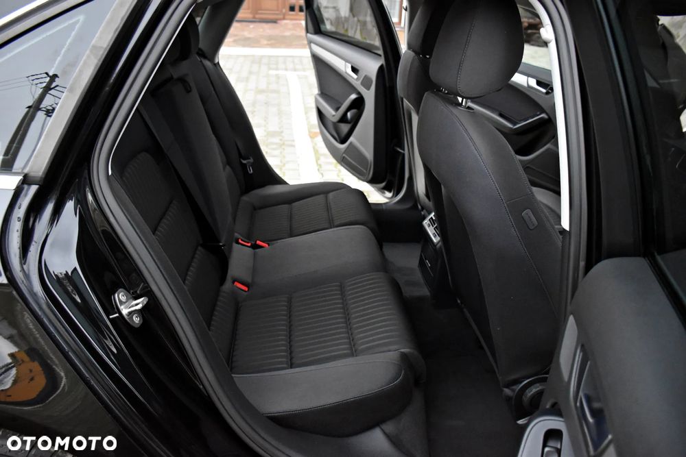 Audi A4 Limousine 1.8 TFSI Attraction - 29