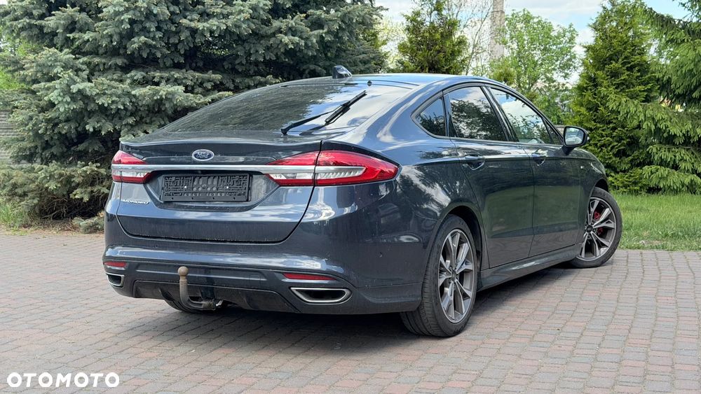 Ford Mondeo - 2