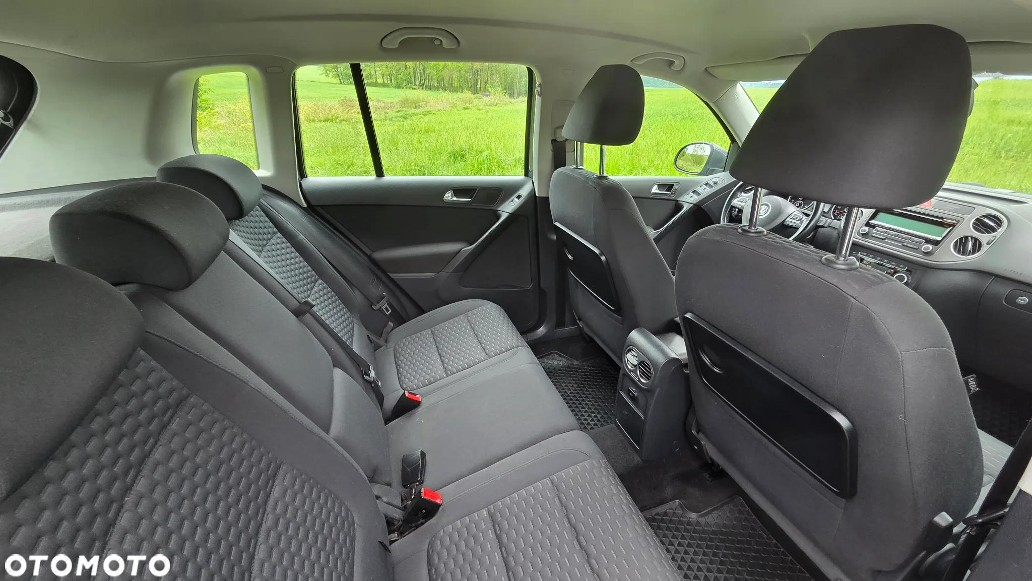 Volkswagen Tiguan - 19