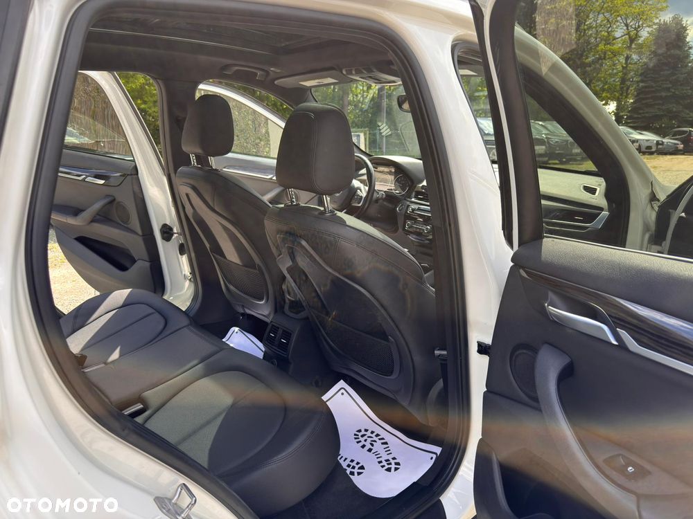 BMW X1 xDrive25i GPF xLine - 19